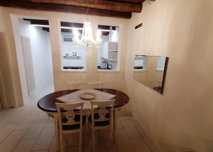 Vivere Al Ponte Vecchio Lejlighed *