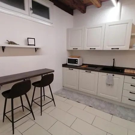 Vivere Al Ponte Vecchio Apartment Bassano del Grappa