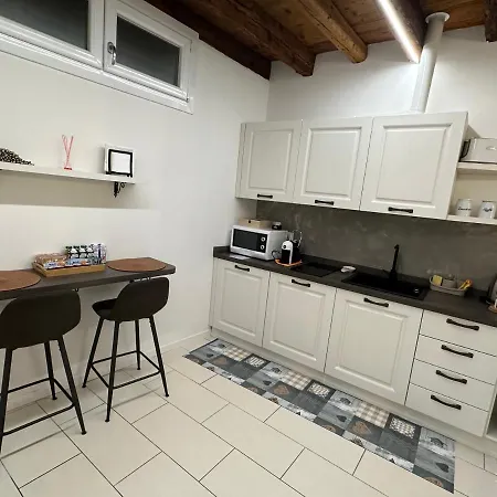 Vivere Al Ponte Vecchio Apartment